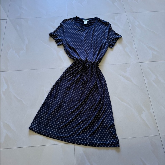Women's H&M Polka Dot Printed Navy Flutter-Sleeve Dress Size M Spring Midi - Picture 5 of 16